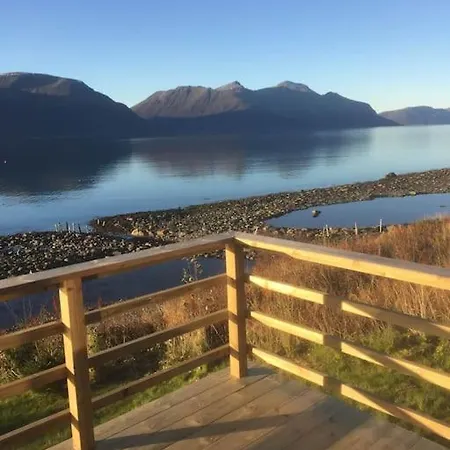 Idyllic With Sauna - Lyngen Alps