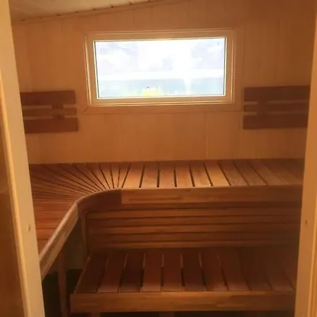 Idyllic With Sauna - Lyngen Alps Holiday home Svensby