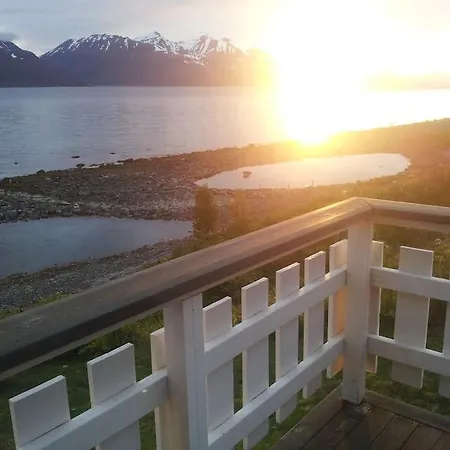 Idyllic With Sauna - Lyngen Alps *