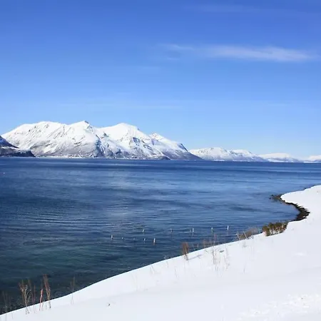 Idyllic With Sauna - Lyngen Alps بيت للعطل