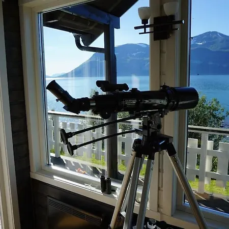 Idyllic With Sauna - Lyngen Alps *