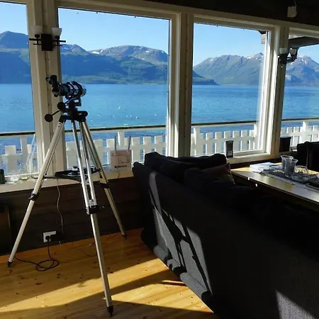 Idyllic With Sauna - Lyngen Alps * Svensby